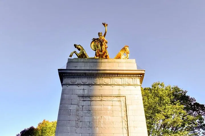 Lights, Camera, Action: Uncover NYC's Media Magic on a Walking Tour!