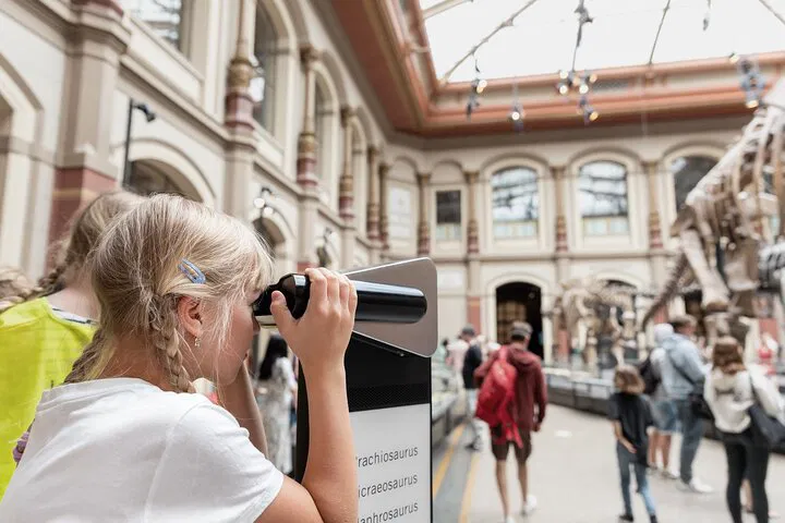 Roar-some Natural History: A Kid-Friendly London Adventure!