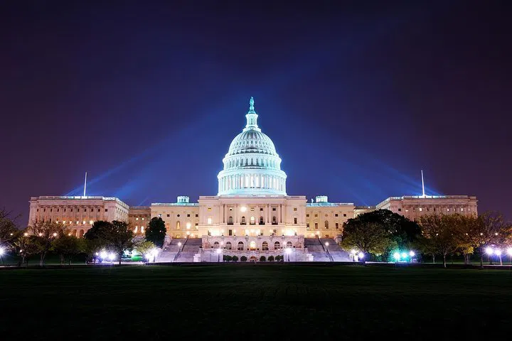 DC Summer Nights: Segway Tour of Iconic Monuments