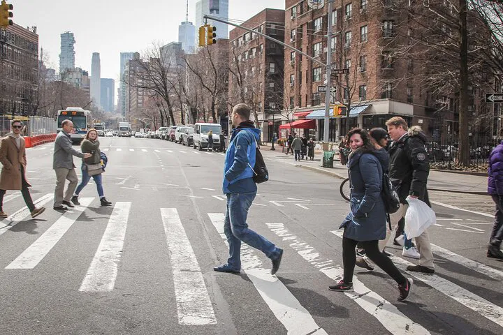 Unlock NYC: Personalized Private Tour with a Local Expert!