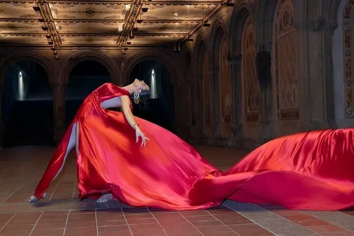 NYC Flying Dress Photoshoot: Dream Photos & Videos