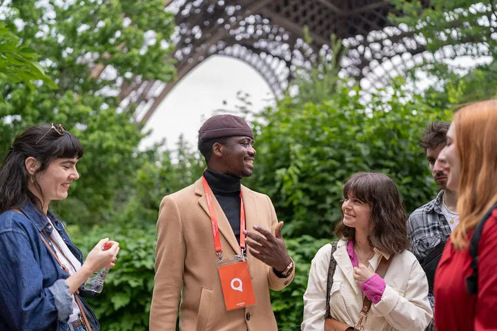 Eiffel Tower Tour: Summit Access & Expert Guide