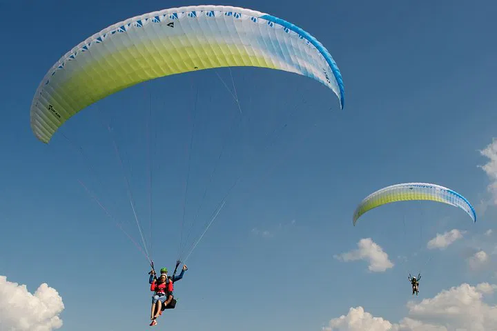 Grenoble Discovery Baptism: Soar Above Belize's Majesty