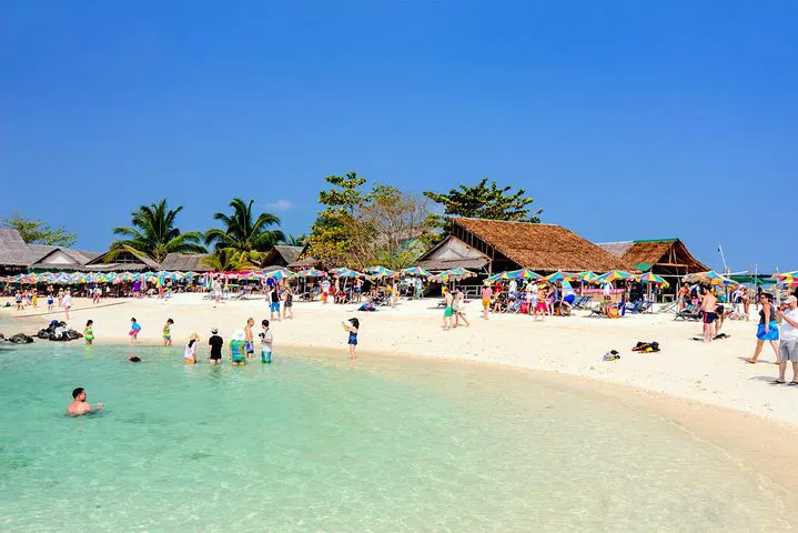 Island Hopping Bliss: Discover Koh Khai's Underwater Wonders