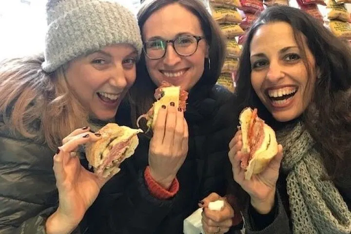 North End Boston: Private Food & History Walking Tour