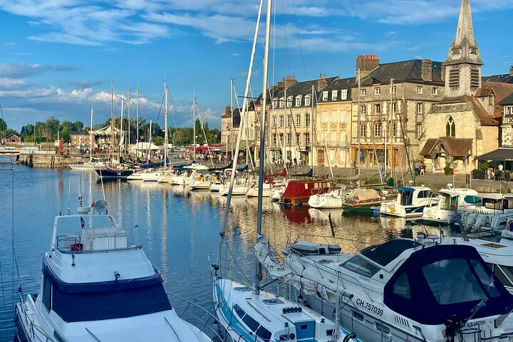 Normandy & Brittany Unveiled: A Luxurious 2-Day Private Tour from Paris