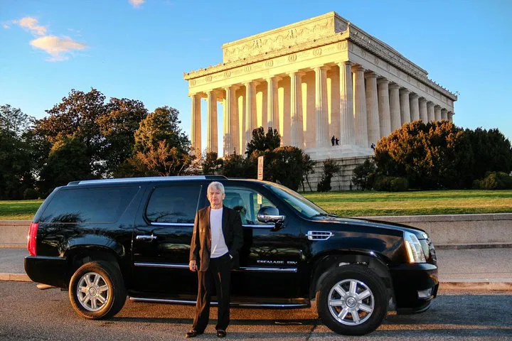 DC Private Tour: Family Fun in Luxury!