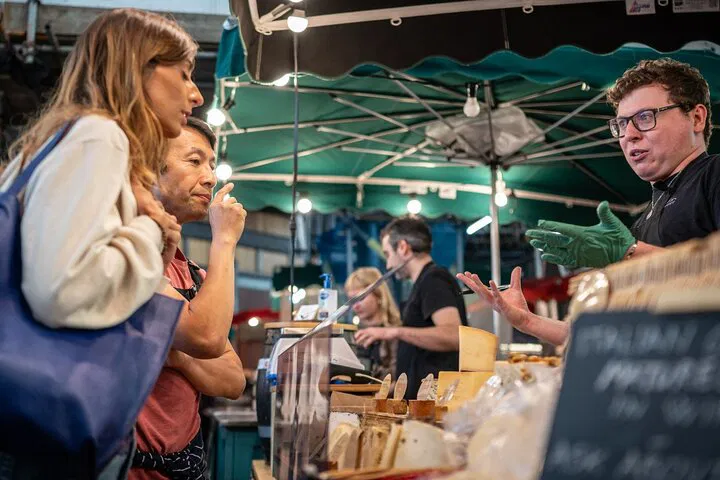 London's Top 30 Sights & British Food Tour (Private)