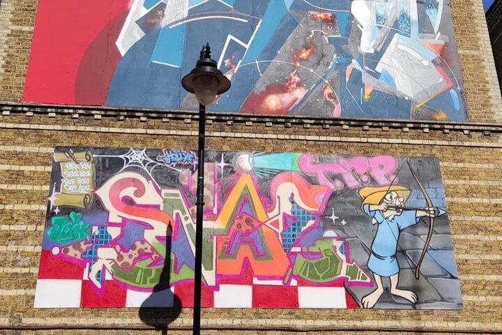 London's Secret Street Art: Private Guided Tour