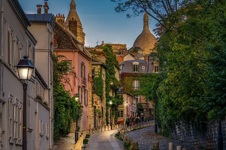 Uncover Montmartre's Secrets: A Self-Guided Parisian Audio Adventure