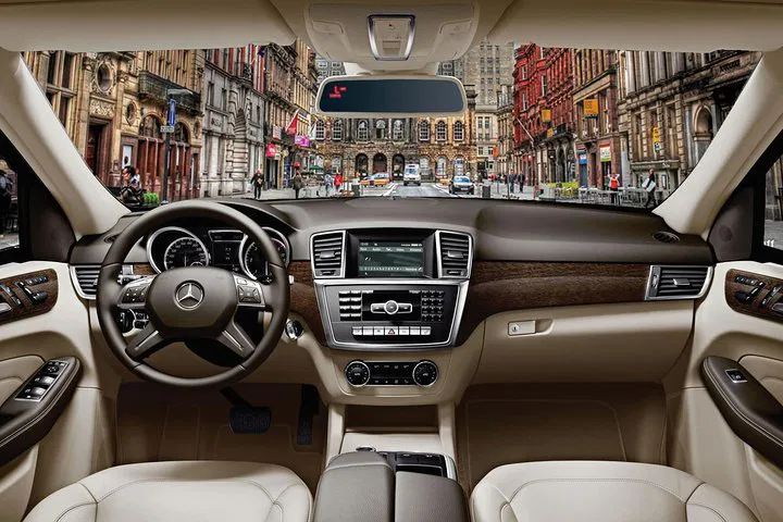 Stress-Free Liverpool Airport Transfer: Your Private Ride Awaits!