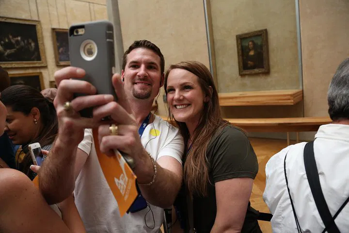 Unlock Louvre's Masterpieces: An Intimate 3-Hour Art Journey