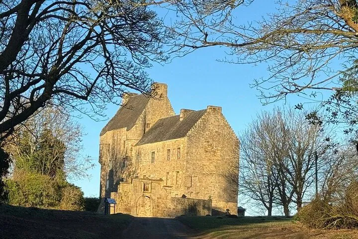 Step into 'Outlander': A Chauffeur-Driven Journey Through Scottish History