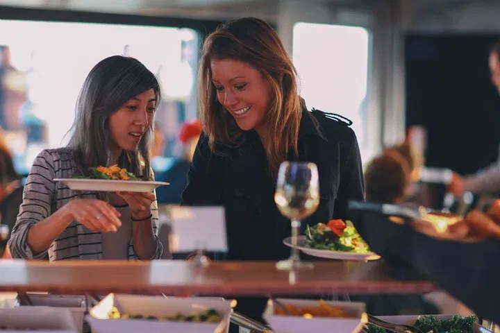 Potomac River Lunch Cruise: Savor DC's Iconic Views