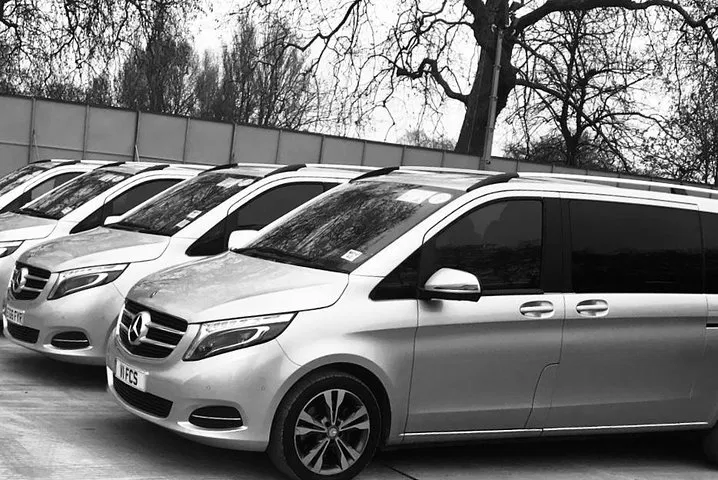 Central London Private Transfers: Ride in Luxury and Comfort