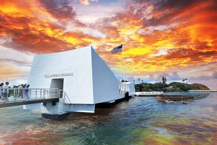 Unforgettable Pearl Harbor & USS Arizona Memorial Tour: Skip the Line!