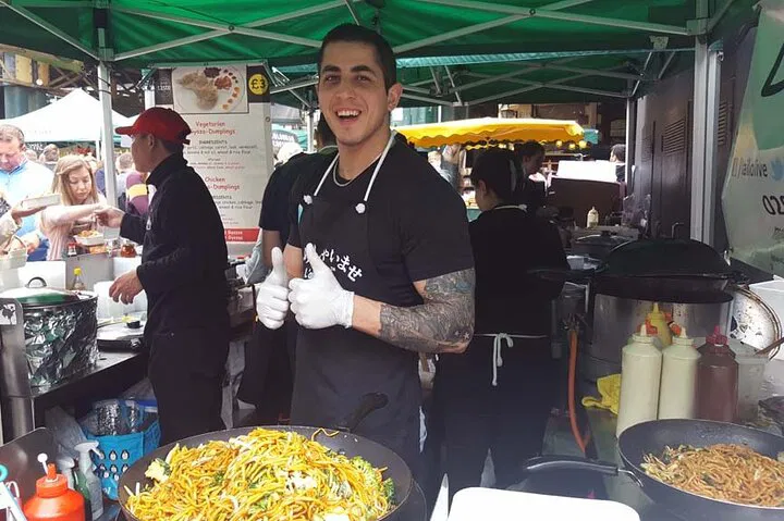 London's Street Food Scene: A Private Taxi Culinary Adventure