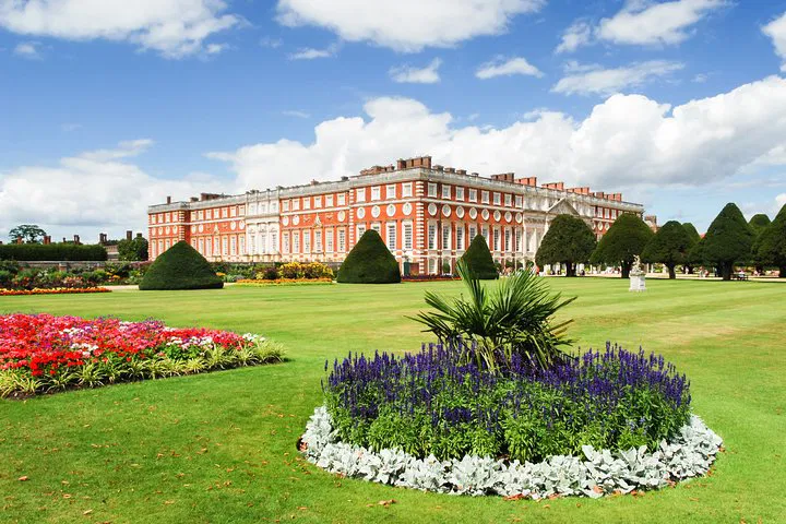 Hampton Court Palace: Uncover Royal Secrets with an Exclusive Private Tour