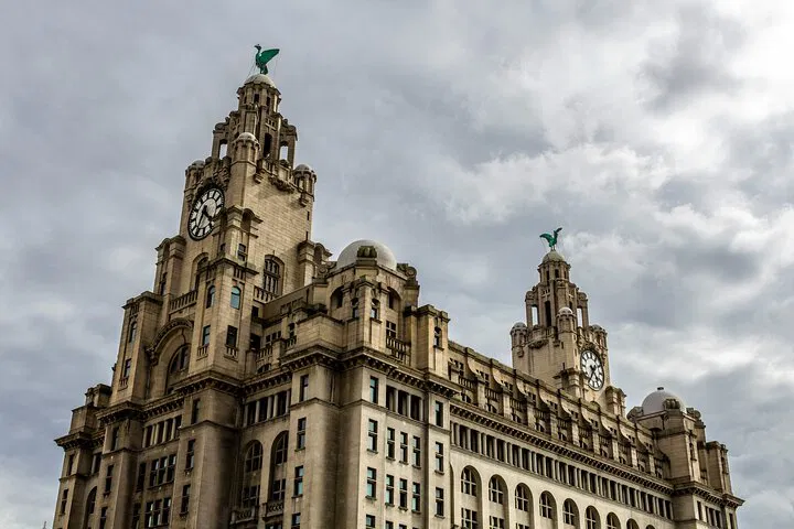 Uncover Liverpool & Manchester: A Whirlwind Day Tour from Birmingham