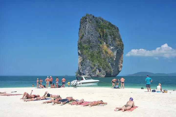 Krabi's 4 Islands: A Tropical Escape by Sea