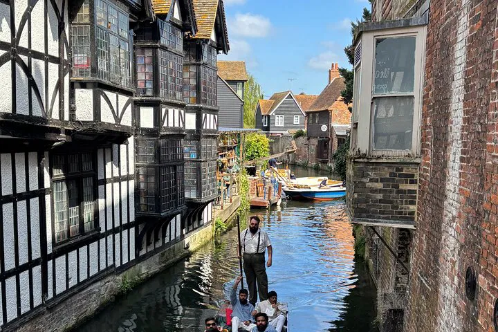 Canterbury Food Tour: Savor Local Flavors!