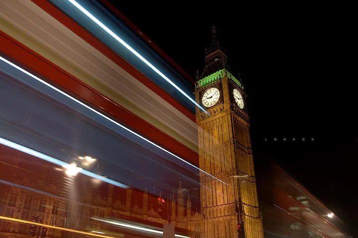 Uncover London's Secrets: Your Bespoke Half-Day Walking Adventure