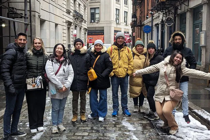 Uncover Manhattan's Gems: A Fun, Small-Group Walking Tour!