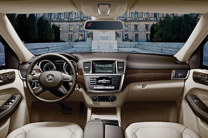 Effortless Glasgow Airport Transfer: Your Private City Center Ride