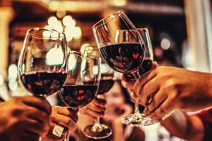 Unwind in Style: Long Island Luxury Winery Escape