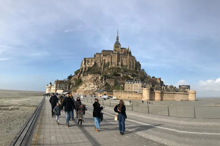 Paris to Mont-Saint-Michel: A Luxurious Private Day Escape