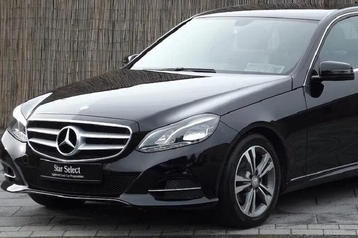 Luxury Dublin to Lahinch Transfer: Arrive in Style