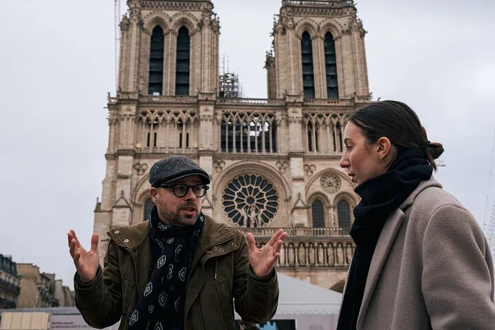 Notre Dame & Ile de la Cité Tour: Skip the Line!