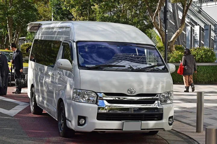 Bournemouth Airport Transfer: Private, Stress-Free Ride