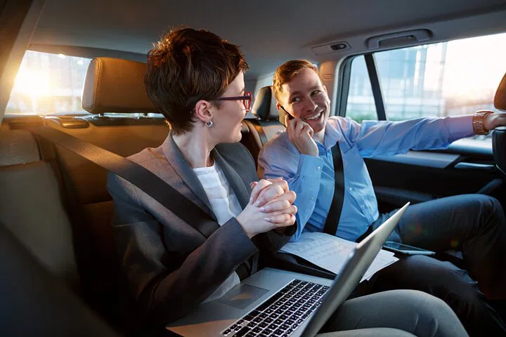 Luxury Airport Transfer: DC to NYC in VIP Style