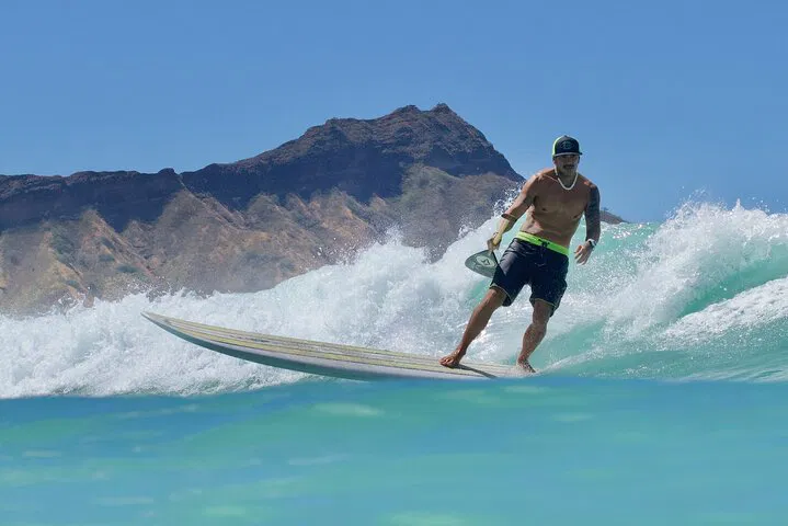 Waikiki Waves: Master the Art of Surfing in Paradise!