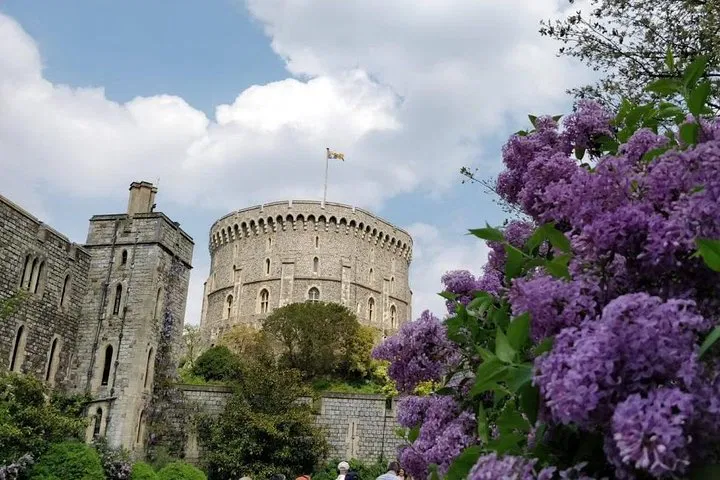 Royal Windsor Black Taxi Tour: A Bespoke London Adventure