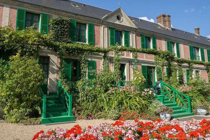 Giverny & Monet Museum: Private Day Trip from Paris