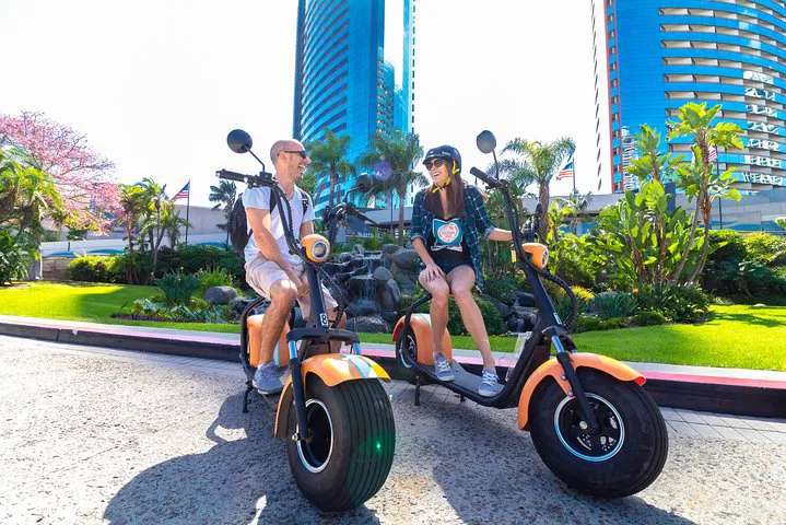 Explore San Diego's Gems: A Scooter Adventure Through Harbor & Gaslamp