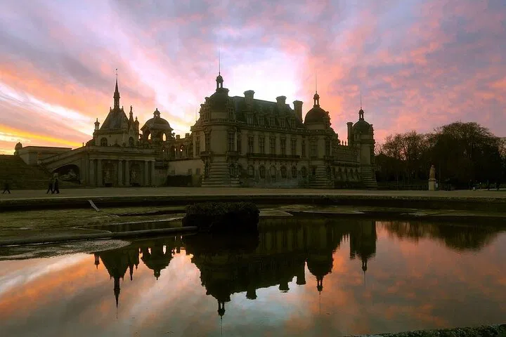 Chantilly Chateau: A Luxurious Private Day Trip from Paris