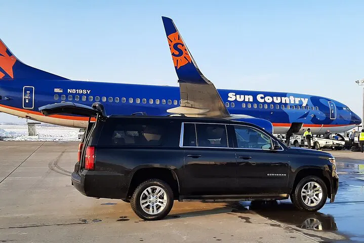 Luxury Airport Transfer: Mclean, VA to Reagan Airport (DCA)