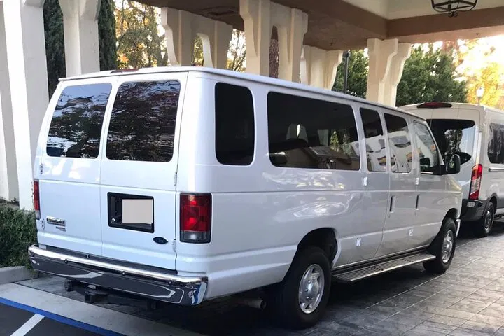 Stress-Free Cruise Departure: Private Transfer from Los Angeles