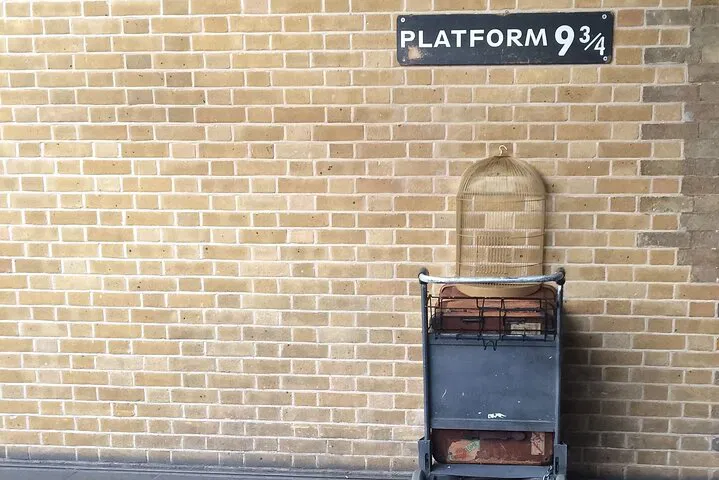 Magical Harry Potter Private Tour in London