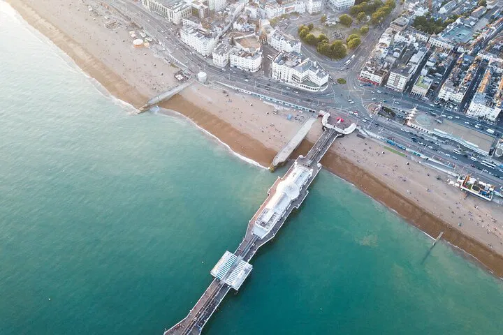 Brighton's Hidden Gems: A Gamified Exploration Adventure