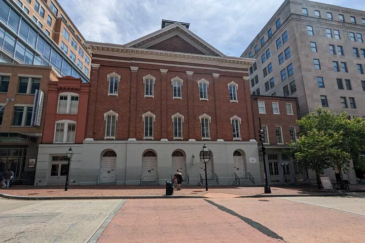 DC's Dark Past: Presidential Crime Scenes Walking Tour
