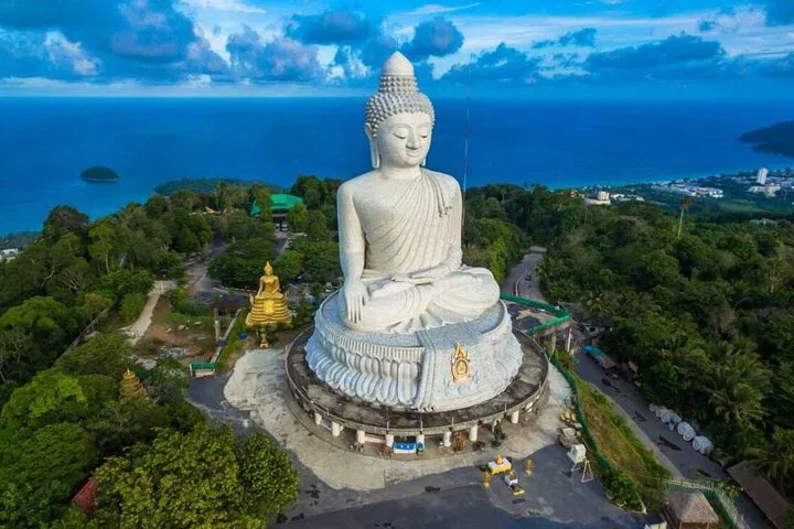 Phuket's Cultural Gems: A Guided City & Temple Tour