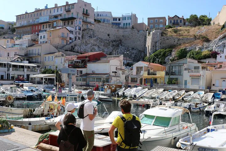 Marseille Urban Hike: Secret Spots & City Views