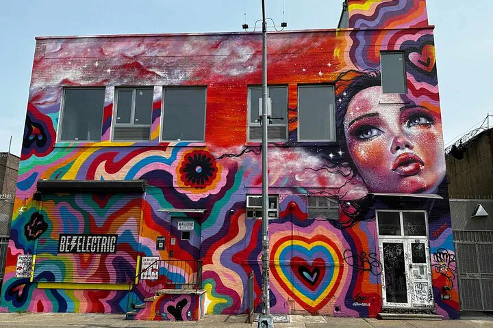 Brooklyn's Hidden Gems: A French-Guided Adventure Through Bushwick & Williamsburg