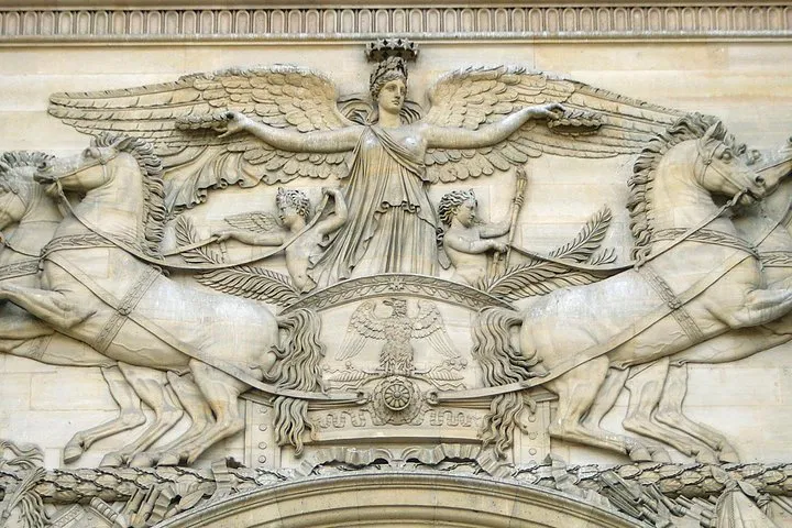 Unveiling Neoclassical Paris: A Roman Reflection Walking Tour