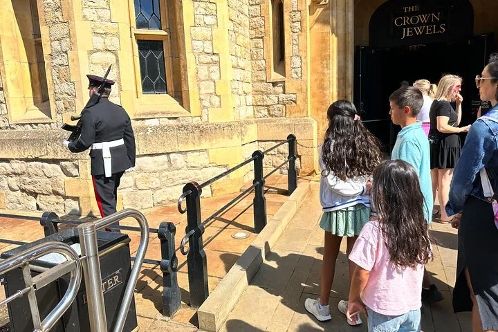 Unlock the Tower of London's Secrets: A Blue Badge Guided Private Tour