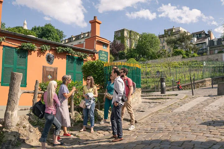 Discover the Bohemian Charm: An Immersive Montmartre Walking Tour